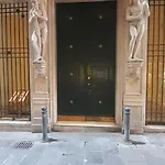 L'angolo In San Luca * 제노바
